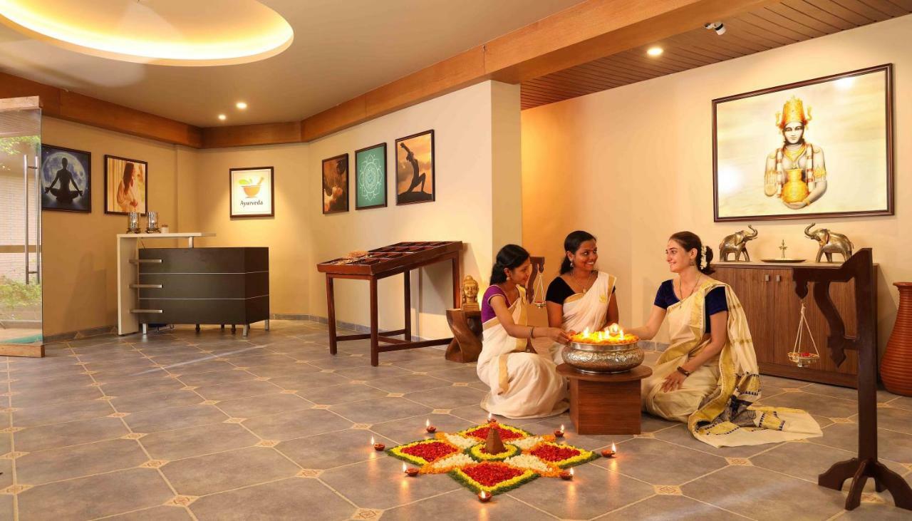 Uday Backwater Resort Alappuzha Buitenkant foto